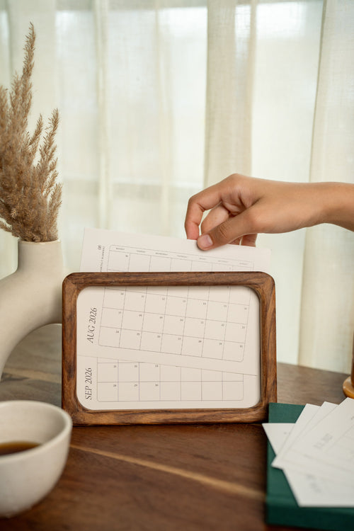 Vintage Wood Calendar